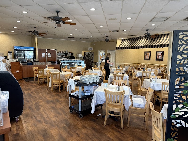 Food and interior photo 3 at DiPrato's in Columbia