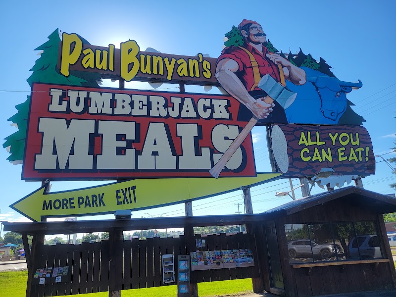 Food and interior photo 3 at Paul Bunyan's Cook Shanty in Wisconsin Dells