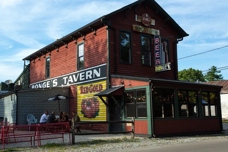 Bonge's Tavern in CTRY CLB HGTS