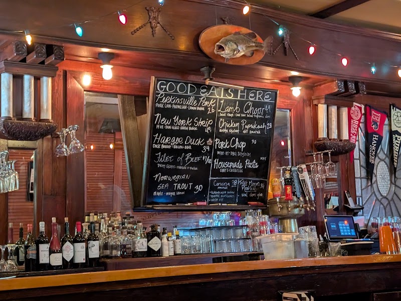 Food and interior photo 2 at Bonge's Tavern in CTRY CLB HGTS