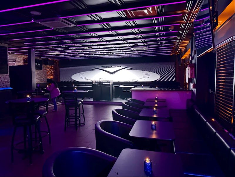 Area Restaurant & Lounge in Providence