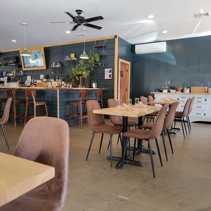 Food and interior photo 4 at The Tin Peddler in North Stonington