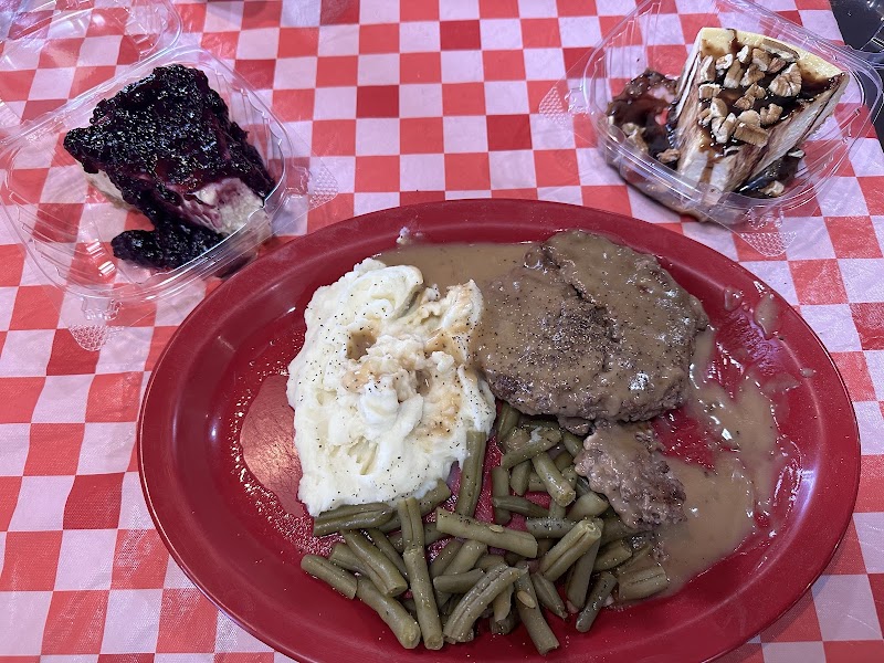 Food and interior photo 5 at Gigi’s in Reidsville