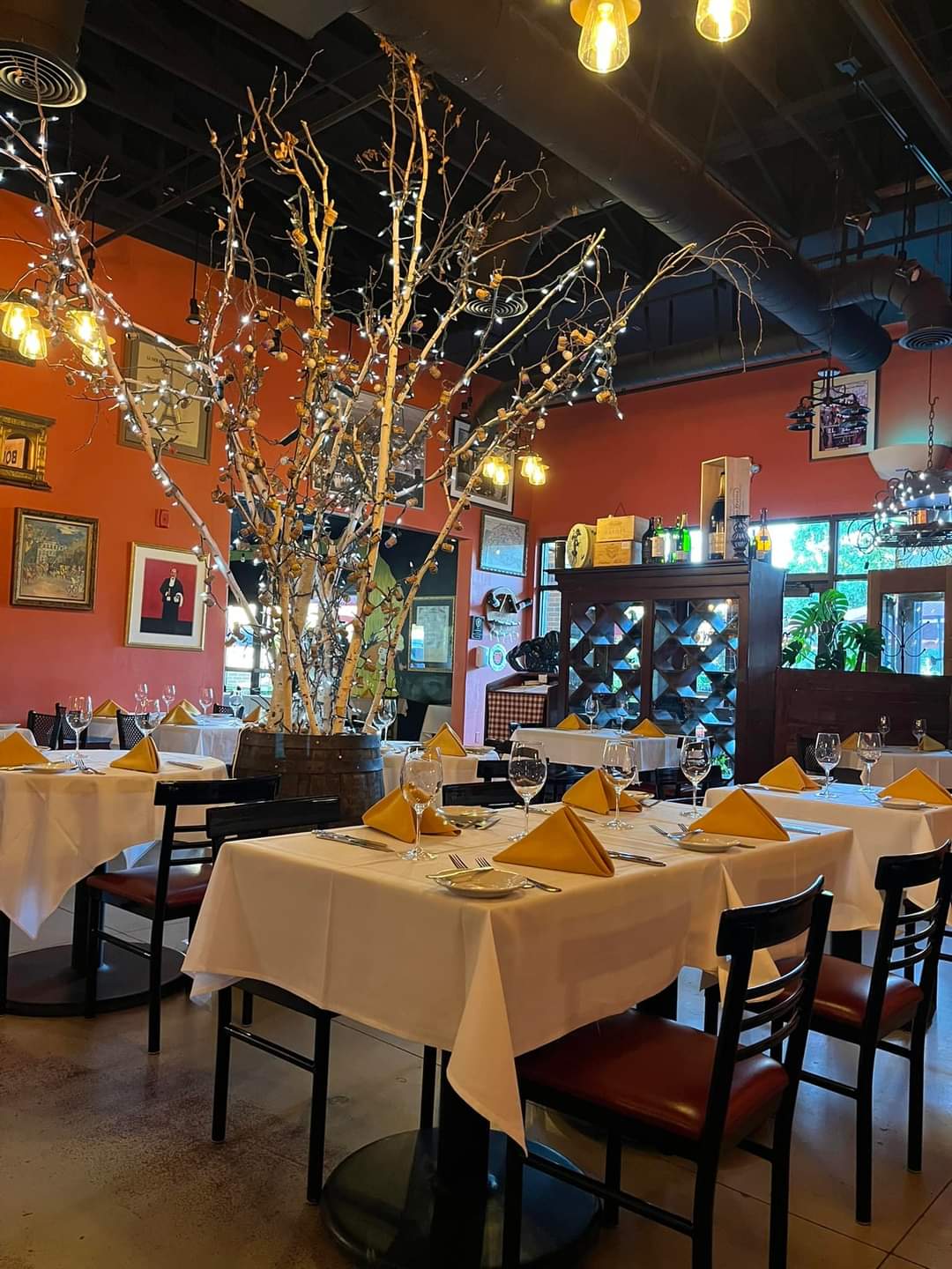 Bacquet's Restaurant in Eagle