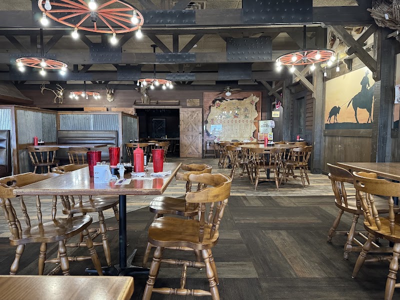 Food and interior photo 4 at Al’s Oasis in Oacoma