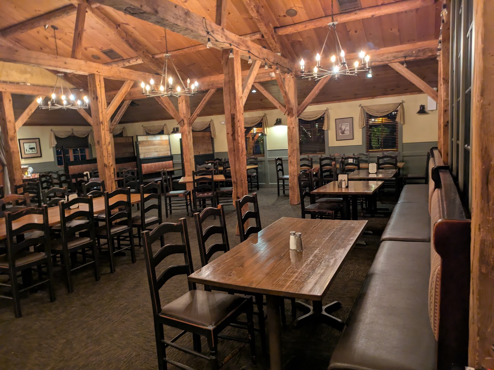 Red Fox Bar and Grille in Jackson