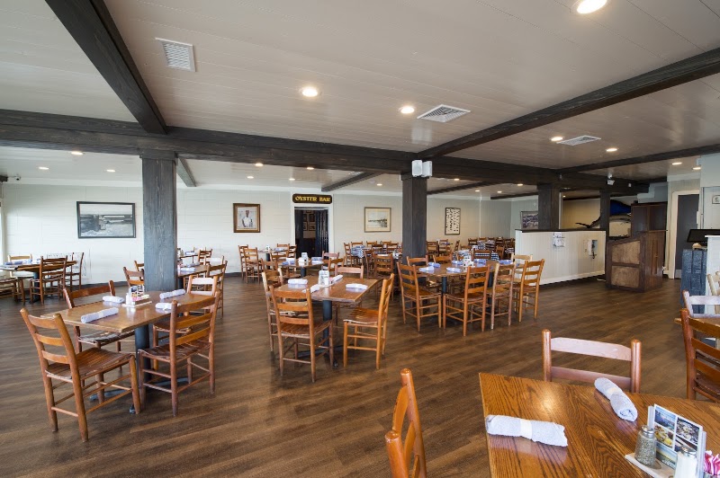 Hudson's Seafood House On The Docks in Hilton Head Island