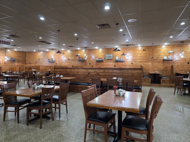 Food and interior photo 5 at Sawyer's Farmhouse Breakfast in Pigeon Forge