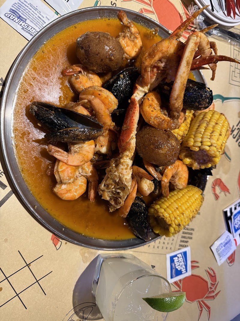 Food and interior photo 4 at Hook & Reel Cajun Seafood & Bar in Wheaton-Glenmont