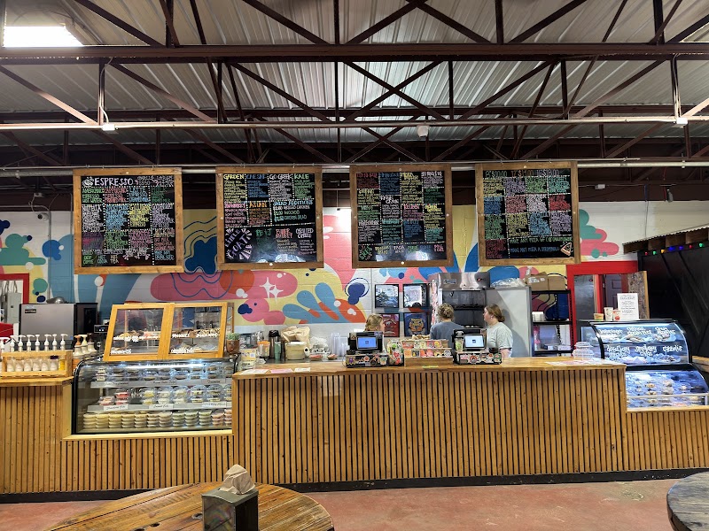 Food and interior photo 2 at Mountain Goat Market in Monteagle