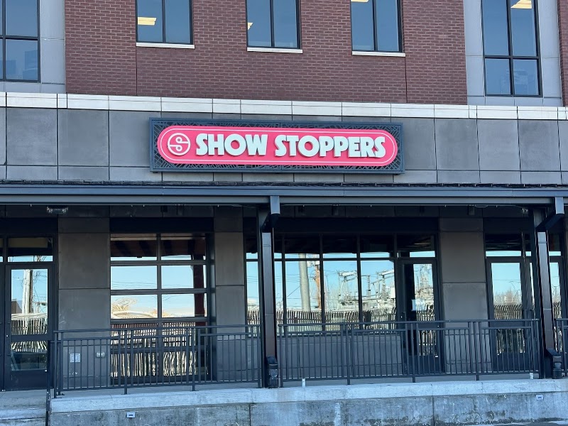 Show Stoppers Family Dining & Entertainment in Lincoln