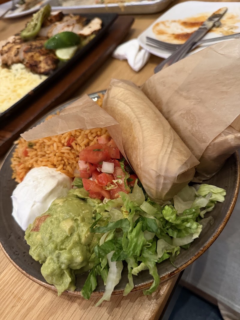 Food and interior photo 5 at BARRIO COCINA Y TEQUILERIA in Plymouth