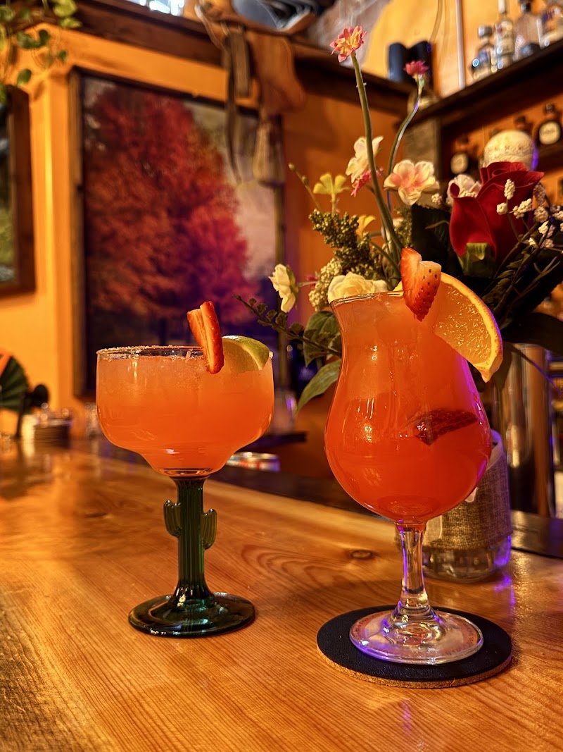 Food and interior photo 5 at Cinco de mayo restaurant & bar in Gillette