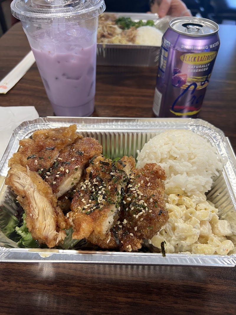 Food and interior photo 4 at Ohana Shack in Fresno