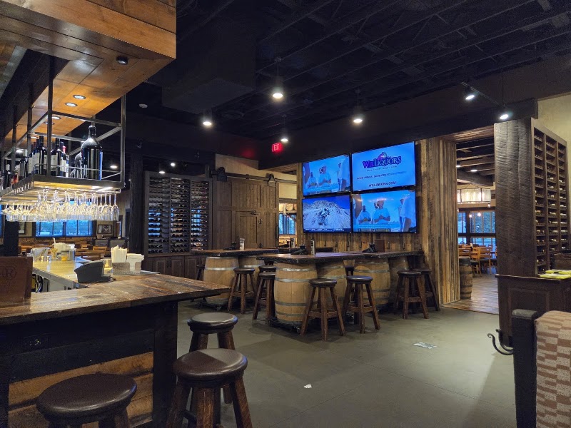 Food and interior photo 3 at ROAM Kitchen + Bar in Sioux Falls