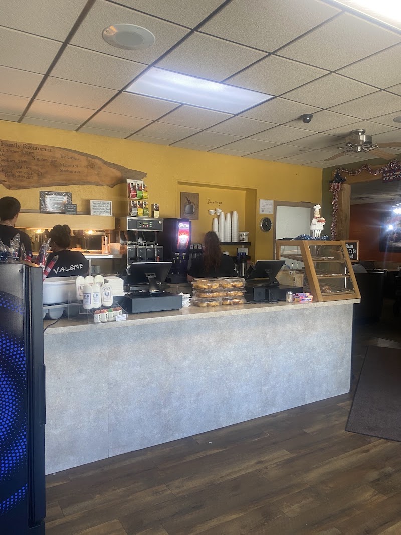 Food and interior photo 3 at Frieds Family Restaurant in Mandan