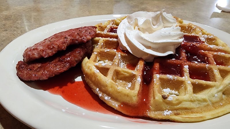 Food and interior photo 5 at Frieds Family Restaurant in Mandan