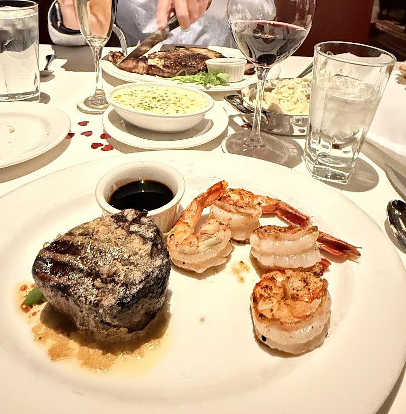 Food and interior photo 2 at The Capital Grille in Kansas City