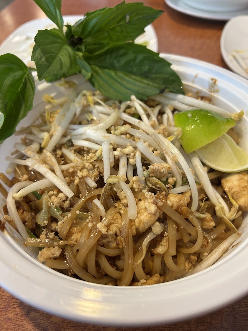 Food and interior photo 3 at Taste of Thai and Lao in Big Lake