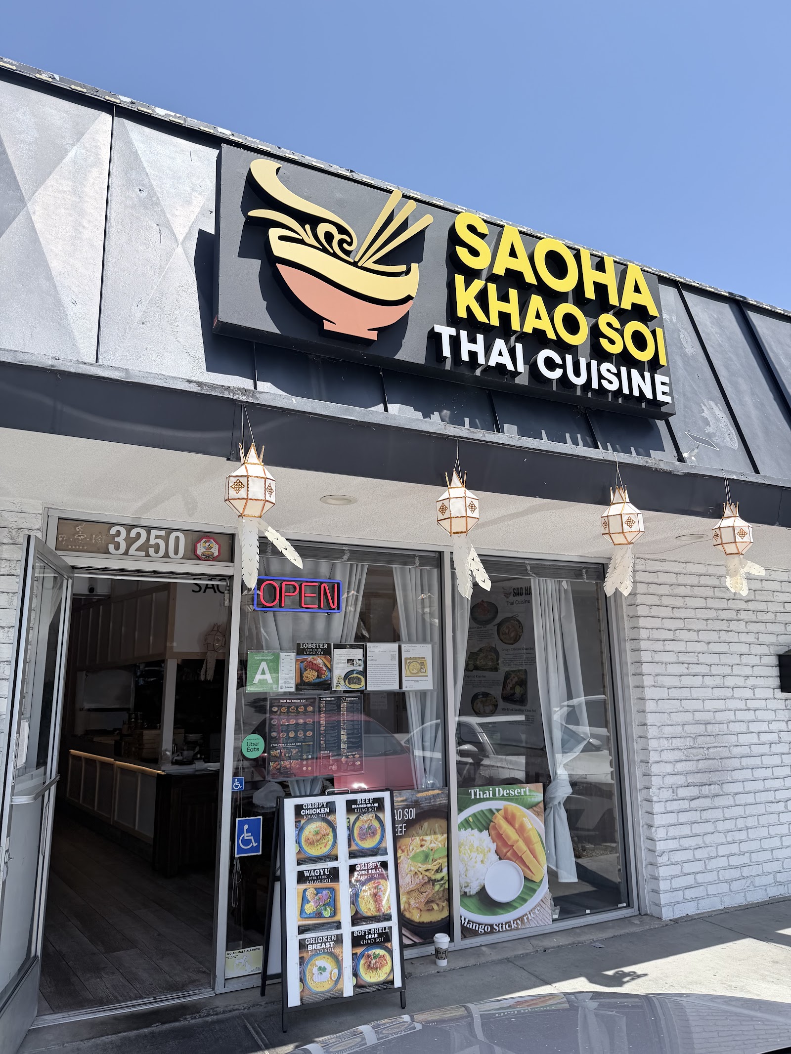 SAOHA KHAO SOI THAI CUISINE in Los Angeles