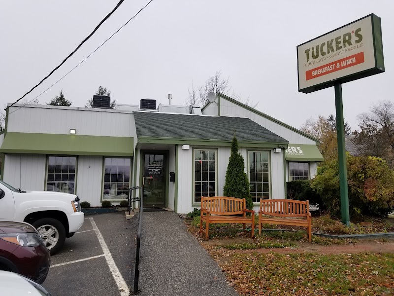 Tucker's in Concord