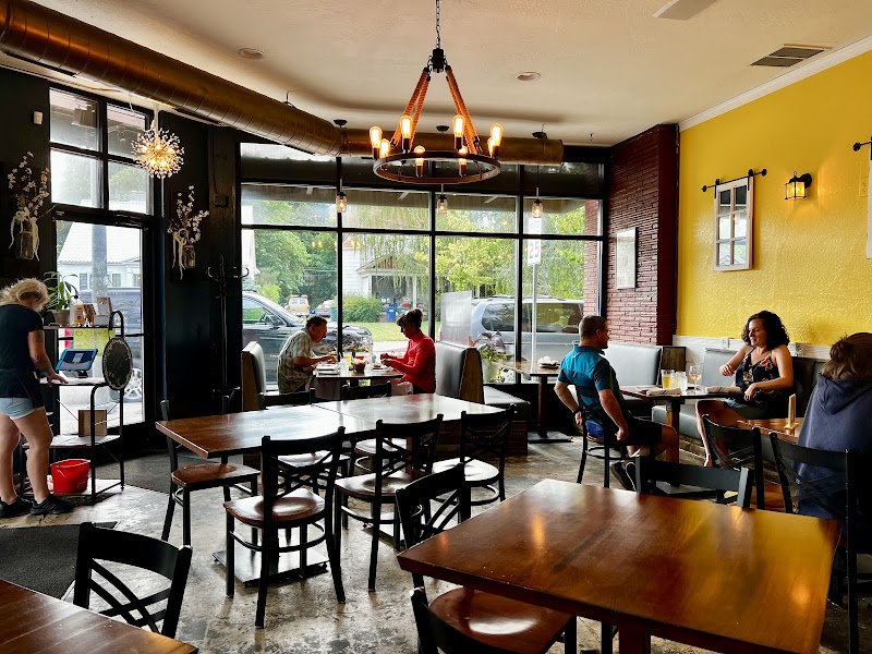 Izzy's Comfort Kitchen in Coeur d'Alene