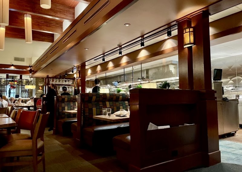 Food and interior photo 1 at Seasons 52 in Indianapolis