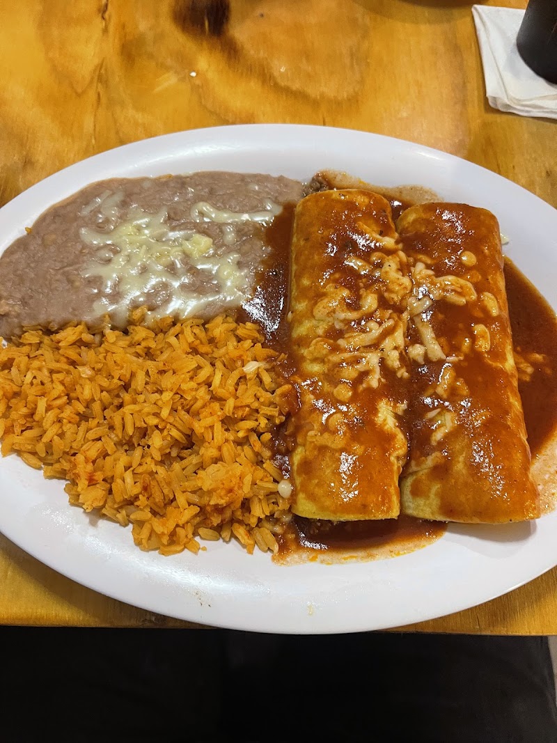 Food and interior photo 5 at Monarca Mexican Restaurant in Marion