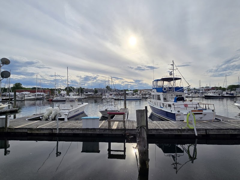 Food and interior photo 5 at Captain Scott's Lobster Dock in New London