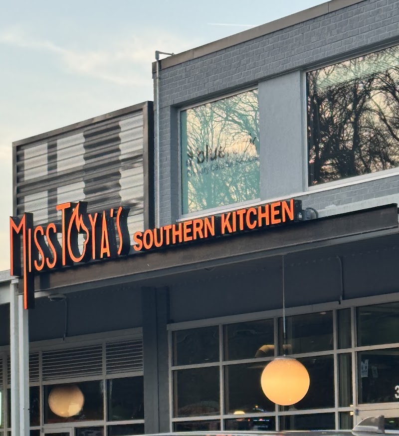 Miss Toya's Southern Kitchen in Washington