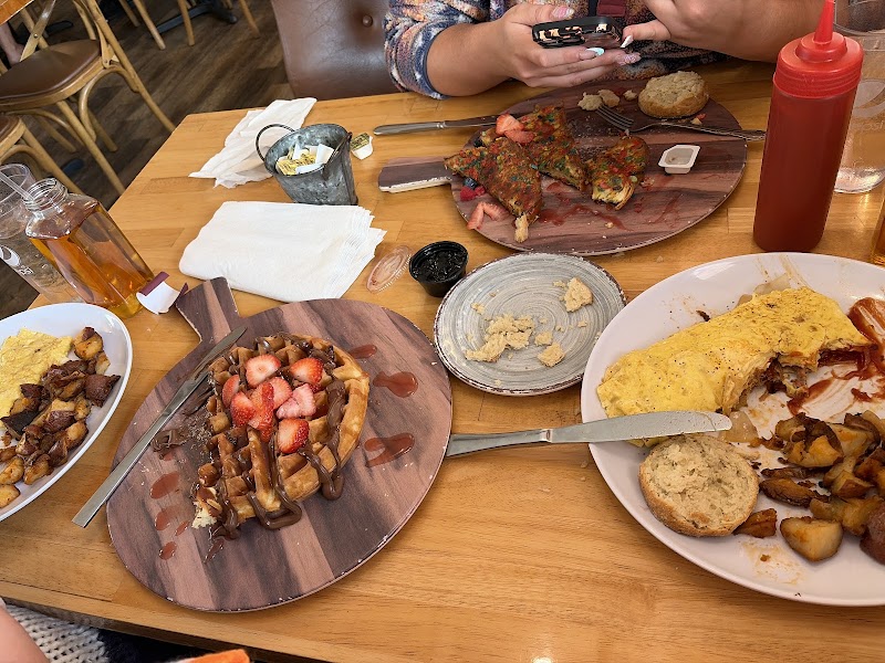 Food and interior photo 3 at The Hen and Hog Breakfast & Brunch in Pompano Beach, Florida in Pompano Beach