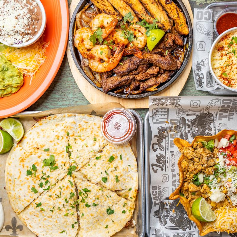Food and interior photo 1 at Los Jefes Grill Harahan in Harahan