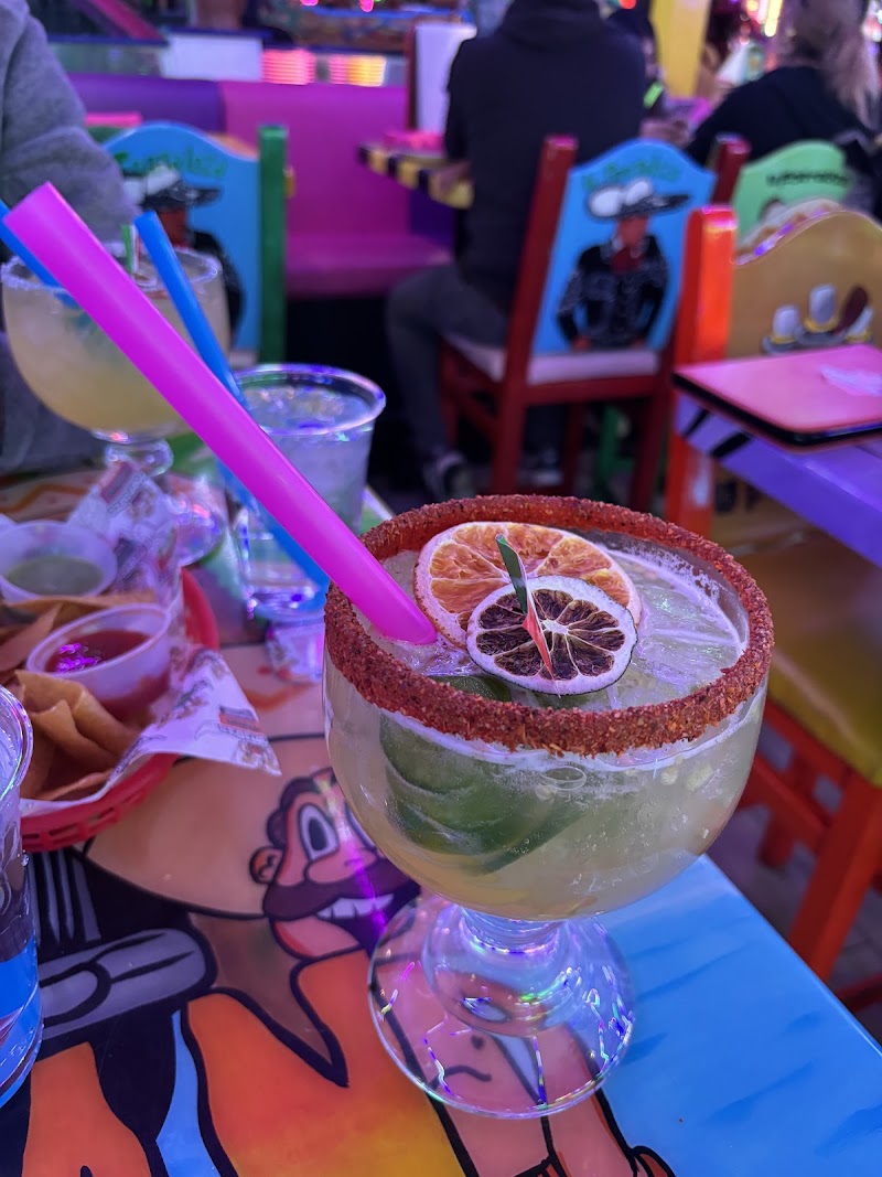 Food and interior photo 5 at La Fortaleza Carlstadt in Carlstadt