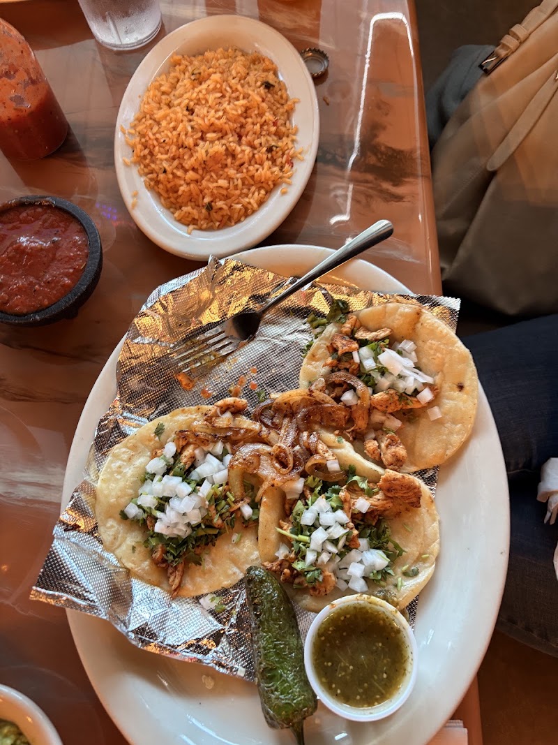Food and interior photo 4 at Los Cabos Mexican Restaurant in Little Rock