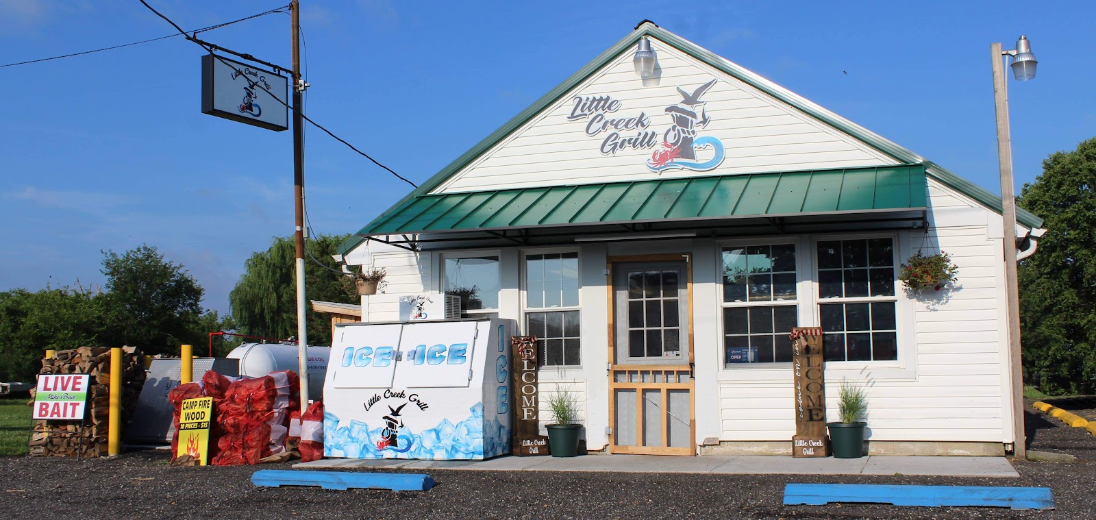 Little Creek Grill in Dover