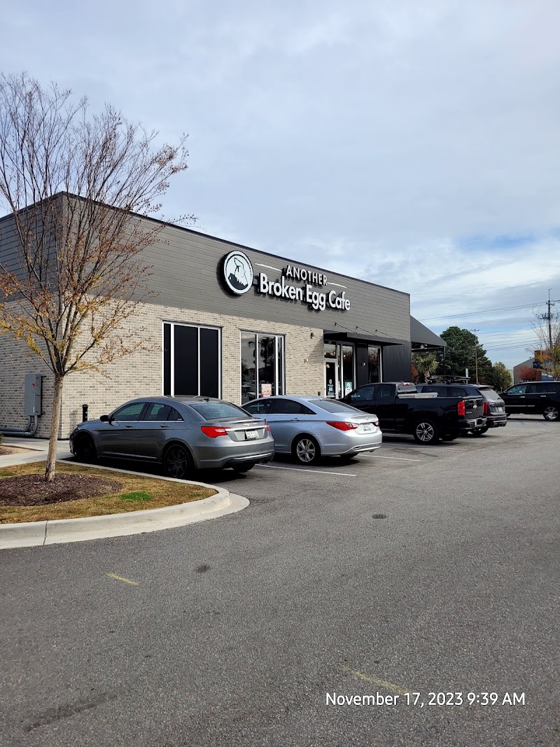 Another Broken Egg Cafe in Lexington