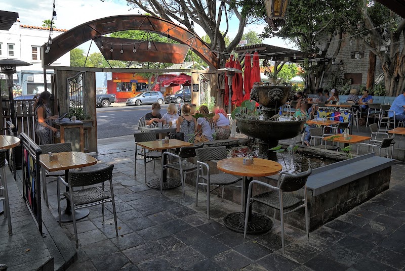 Home Restaurant in Los Angeles