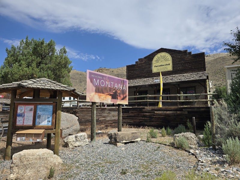 Food and interior photo 5 at Paradise Deli in Gardiner