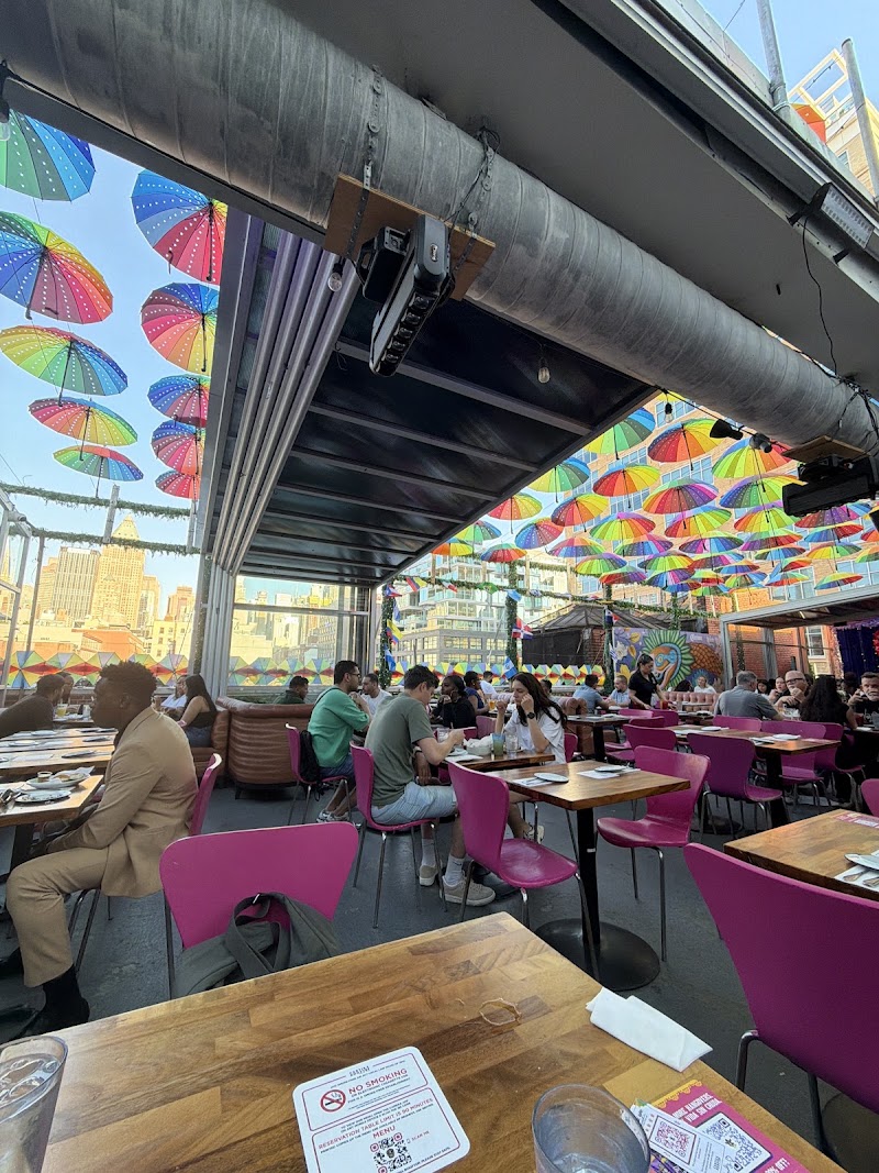 Food and interior photo 4 at Cantina Rooftop in New York
