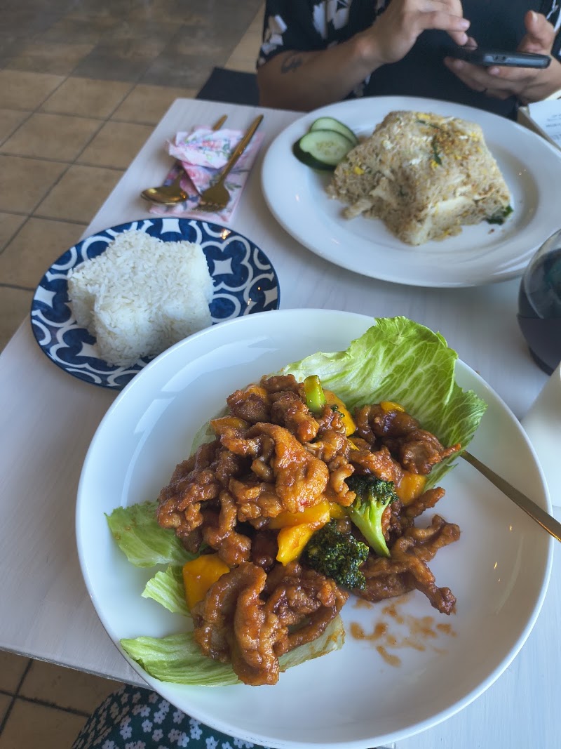 Food and interior photo 1 at Blue Mango in Commerce Township