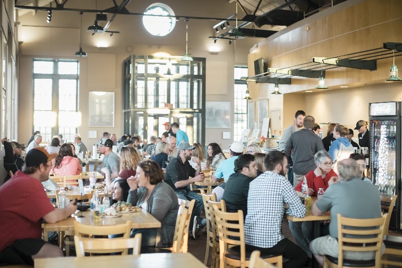 Falls Overlook Cafe in Sioux Falls
