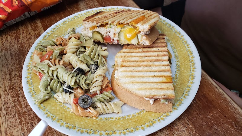 Food and interior photo 1 at 808 Deli in Kihei