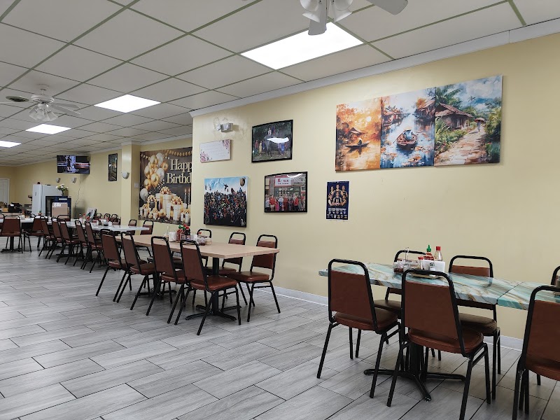 Karen Thai Cuisine in Ottumwa