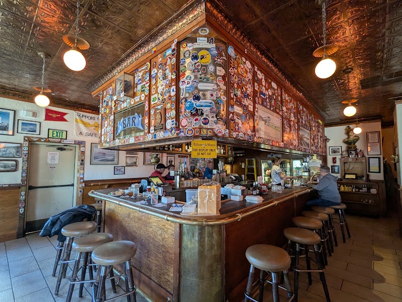 Food and interior photo 5 at F Street Station in Anchorage
