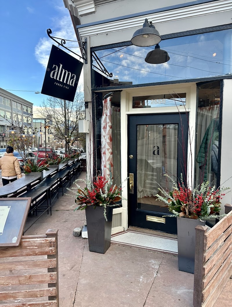 Alma Fonda Fina in Denver