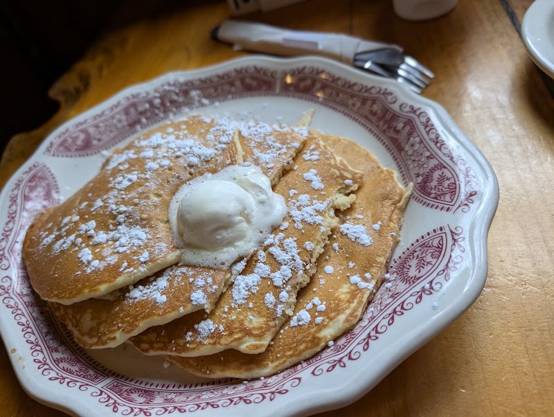 Food and interior photo 4 at Maple Sugar & Vermont Spice in Mendon
