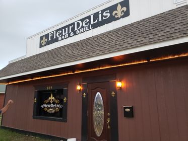 Fleur De Lis Bar & Grill in Pascagoula