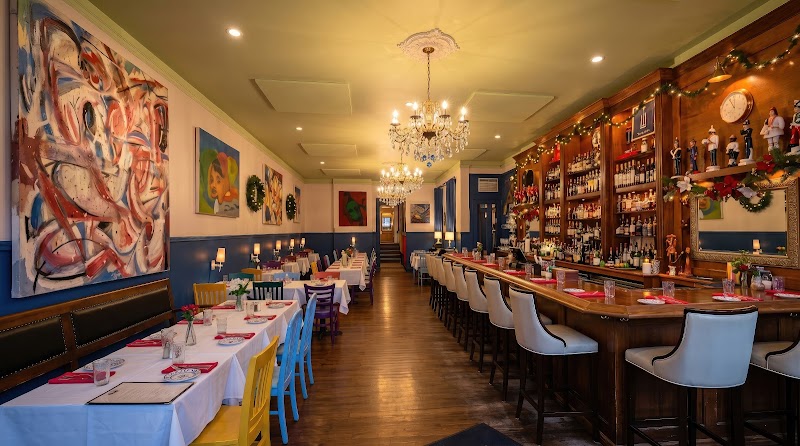 Food and interior photo 3 at Otto's in Covington