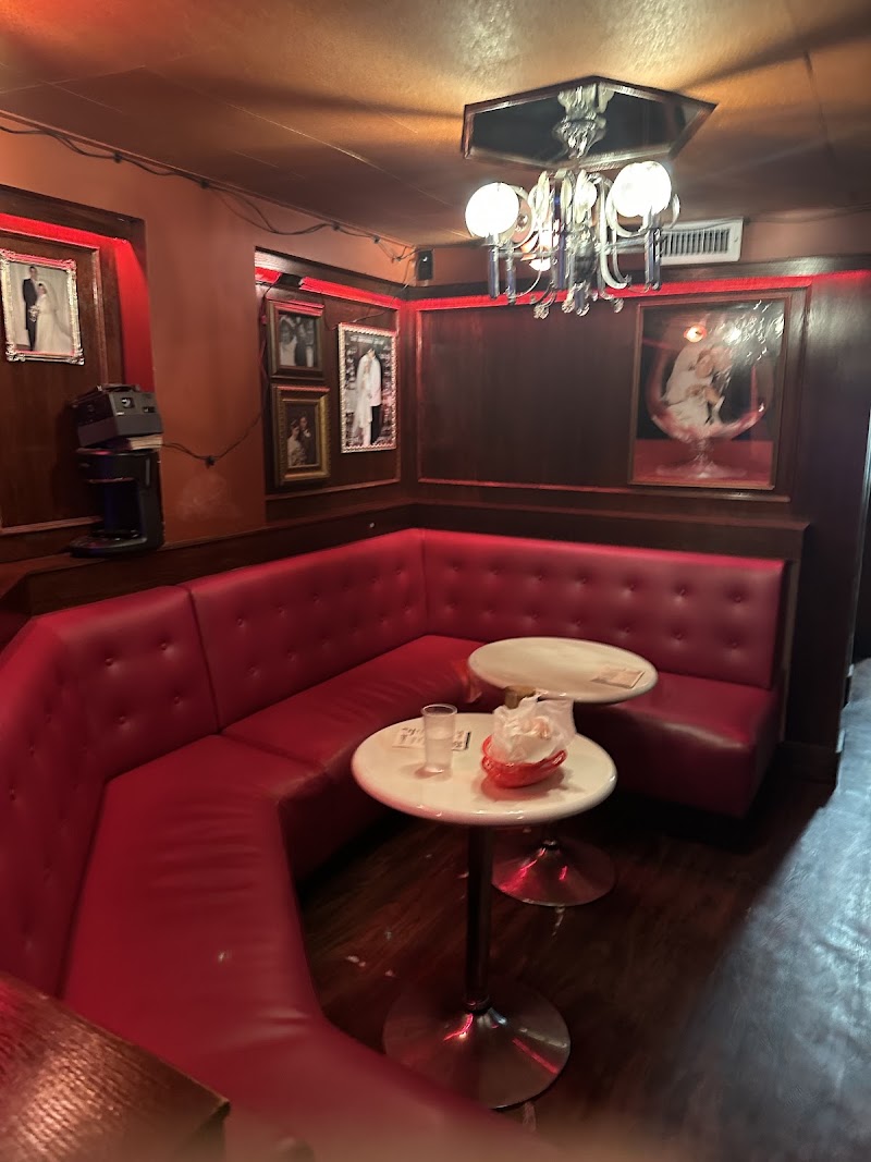 Food and interior photo 4 at Joey Roses in New York
