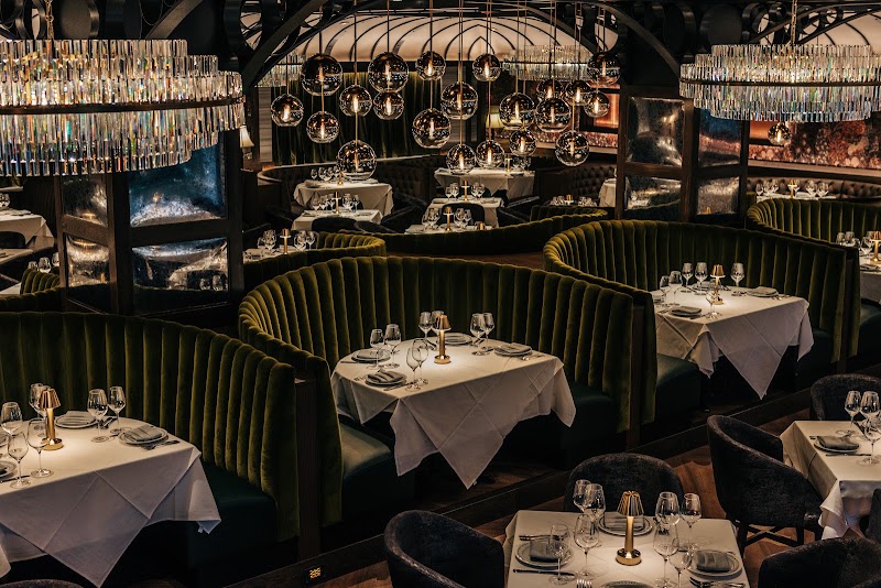 Prime & Provisions Steakhouse in Chicago